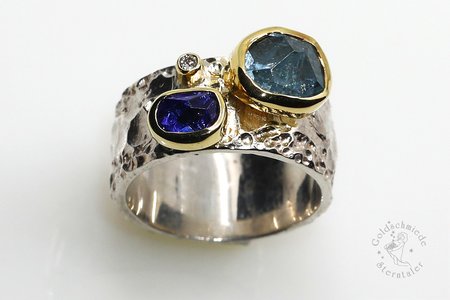 Ring mit Tansanith, Topas und Brillant