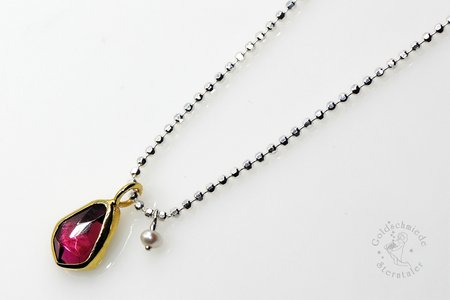 Halskette mit Turmalin und Süßwasserperle