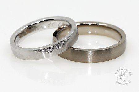 Trauringe in 585 Weißgold mit Brillanten