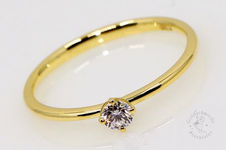Antragsring aus Gold mit einem Brillanten