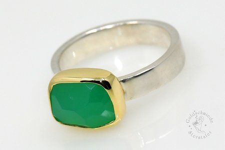 Schmuckring aus Silber und Gold mit Chrysopras