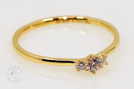 Ring aus Gold mit Brillanten